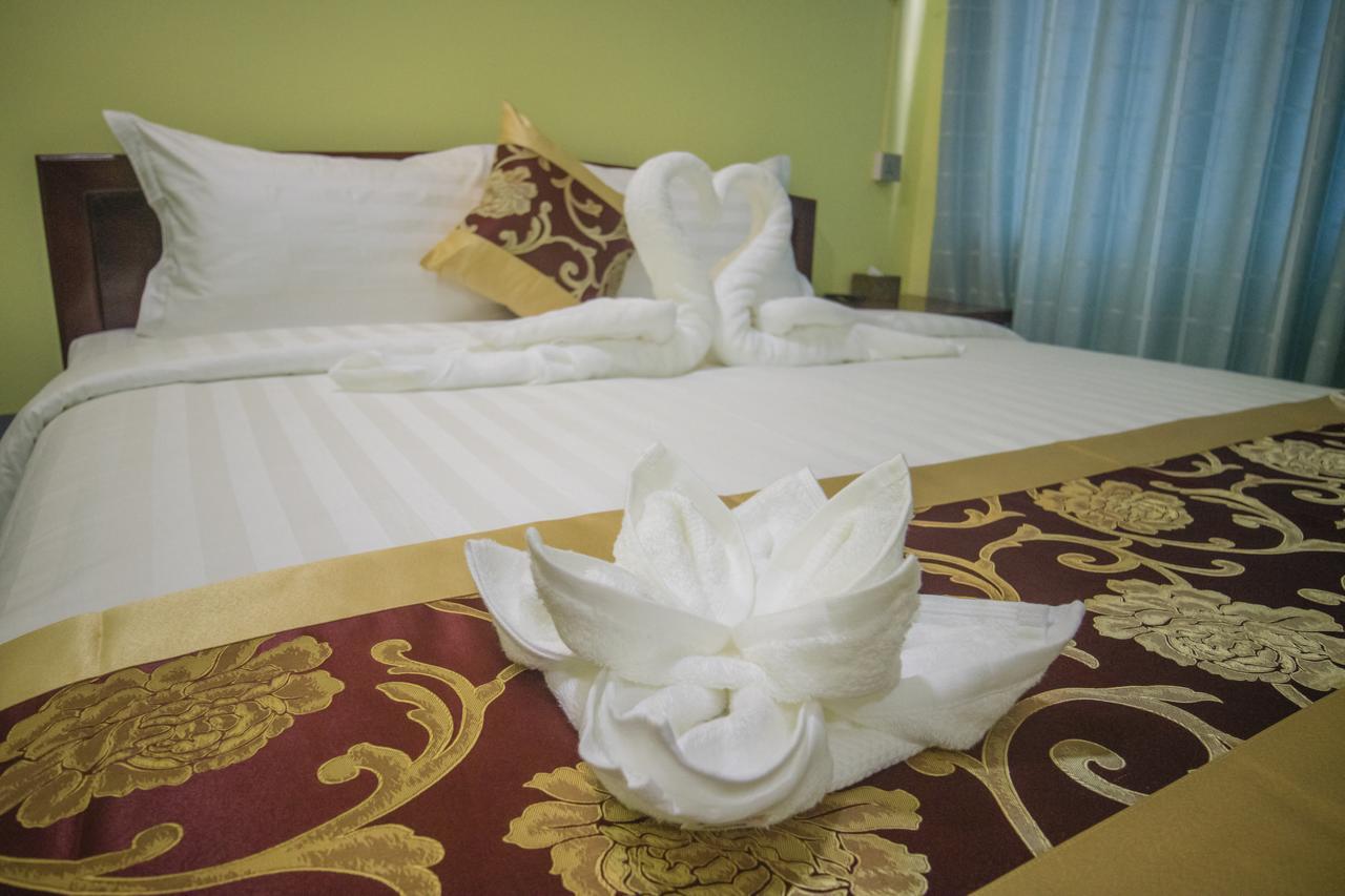 Golden Gum-Kino Hotel Mandalay Eksteriør billede